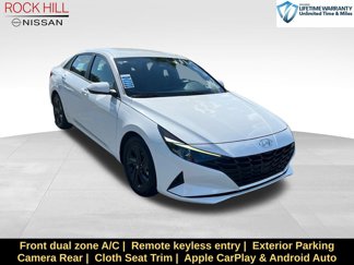 Used 2023 Hyundai Elantra SEL image 1