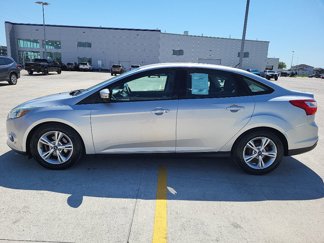 Used 2014 Ford Focus SE image 1