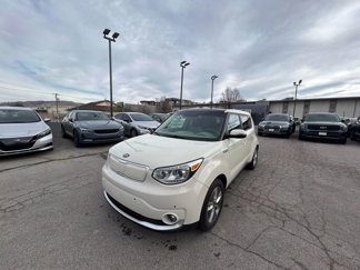 Used 2017 Kia Soul EV + w/ Sun & Fun Package image 1