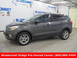 Used 2019 Ford Escape SE image 1