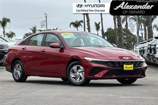 Certified 2025 Hyundai Elantra SE image 1