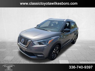 Used 2020 Nissan Kicks SR image 1