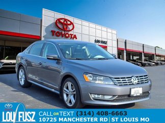 Used 2015 Volkswagen Passat TDI SE image 1