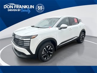 Certified 2025 Nissan Kicks SV w/ Charging Package image 1