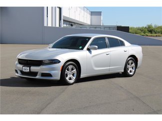 Used 2019 Dodge Charger SXT image 1