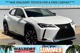 Used 2019 Lexus UX 200 image 1