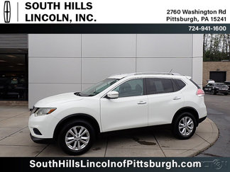 Used 2015 Nissan Rogue SV image 1