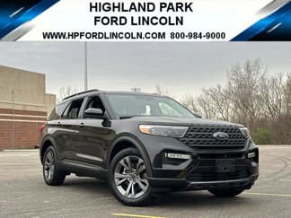 Used 2022 Ford Explorer XLT w/ Equipment Group 202A image 1
