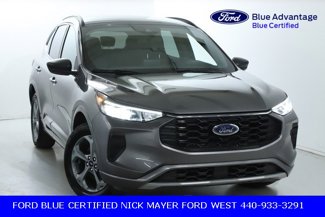 Used 2023 Ford Escape ST-Line image 1