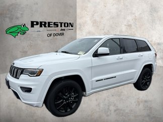 Used 2022 Jeep Grand Cherokee Laredo X image 1