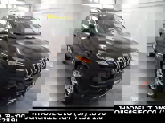 Used 2015 Jeep Cherokee Limited image 1