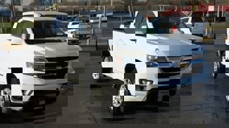 Used 2017 Chevrolet Colorado LT w/ LT Convenience Package image 1