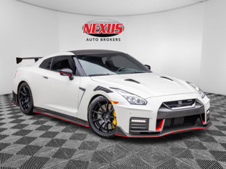 Used 2020 Nissan GT-R NISMO image 1