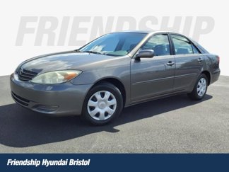 Used 2004 Toyota Camry LE image 1