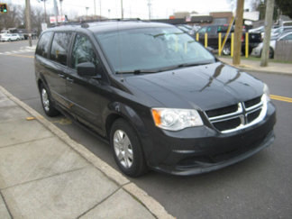 Used 2012 Dodge Grand Caravan SE image 1