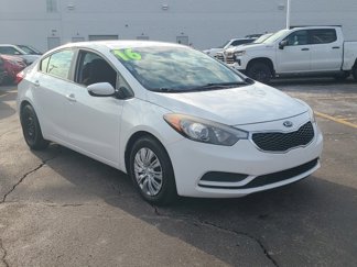 Used 2016 Kia Forte LX image 1