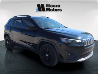 Used 2022 Jeep Cherokee Latitude Lux w/ Sun & Sound Group image 1