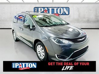 Used 2019 Chrysler Pacifica Touring-L image 1