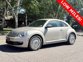 Used 2014 Volkswagen Beetle 1.8T image 1