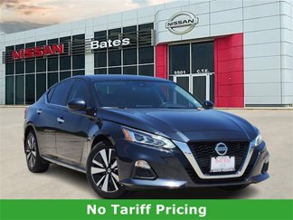 Used 2022 Nissan Altima 2.5 SV image 1