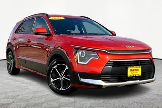Used 2023 Kia Niro EX w/ EX Cold Weather Package image 1