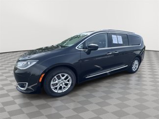 Used 2020 Chrysler Pacifica Touring-L image 1