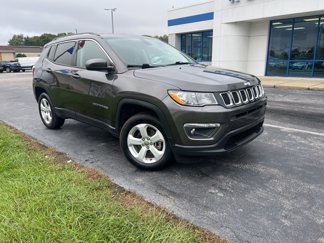 Used 2018 Jeep Compass Latitude w/ Popular Equipment Group video 2