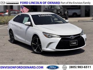 Used 2015 Toyota Camry SE image 1