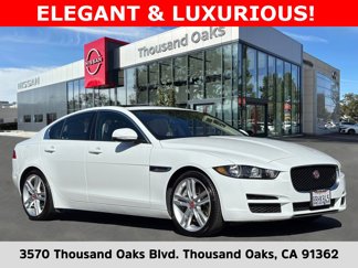 Used 2017 Jaguar XE Premium image 1