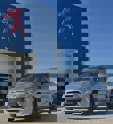 Used 2019 Toyota Yaris LE image 1