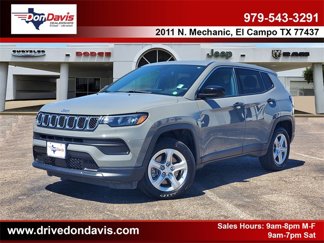 Used 2024 Jeep Compass Sport image 1