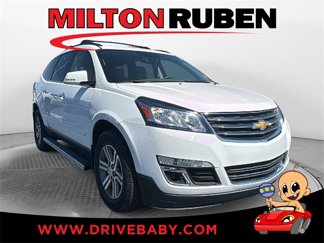 Used 2017 Chevrolet Traverse LT image 1