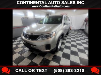 Used 2015 Kia Sorento LX image 1