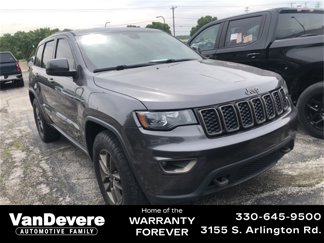 Used 2016 Jeep Grand Cherokee Laredo 75th Anniversary image 1