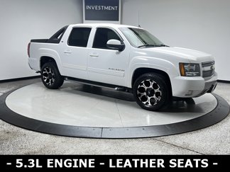 Used 2010 Chevrolet Avalanche LT w/ Luxury Package image 1