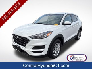 Used 2020 Hyundai Tucson SE image 1