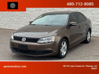Used 2012 Volkswagen Jetta TDI image 1