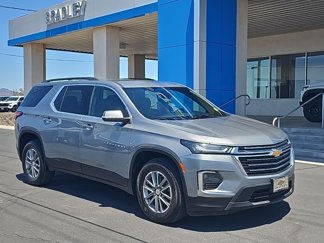 Used 2023 Chevrolet Traverse LT image 1