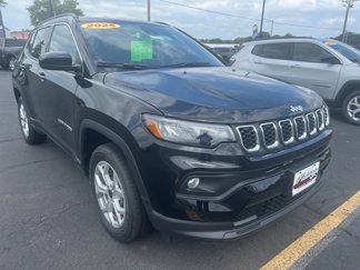 New 2025 Jeep Compass Latitude image 1