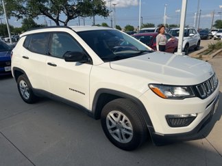 Used 2017 Jeep Compass Sport w/ Cold Weather Group image 1