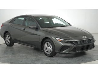New 2025 Hyundai Elantra SE image 1