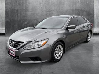 Used 2017 Nissan Altima 2.5 S image 1