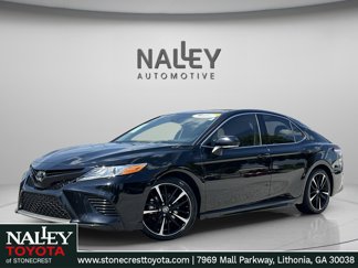 Used 2020 Toyota Camry XSE image 1