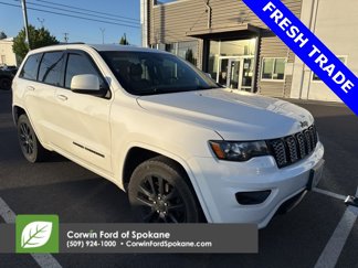 Used 2019 Jeep Grand Cherokee Altitude image 1