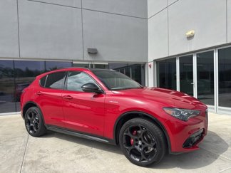 Used 2024 Alfa Romeo Stelvio Veloce image 1