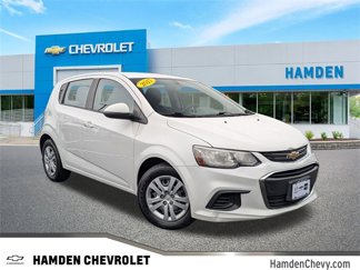 Used 2017 Chevrolet Sonic LT image 1