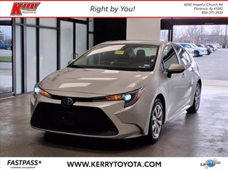 Certified 2022 Toyota Corolla LE image 1