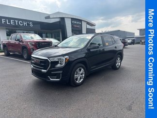 Used 2024 GMC Terrain SLE w/ Driver Convenience Package image 1