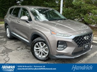 Used 2019 Hyundai Santa Fe SE image 1
