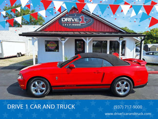 Used 2012 Ford Mustang Convertible image 1